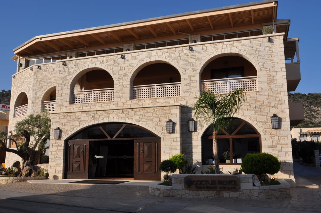 Haupteingang des Cactus Royal Cactus Royal