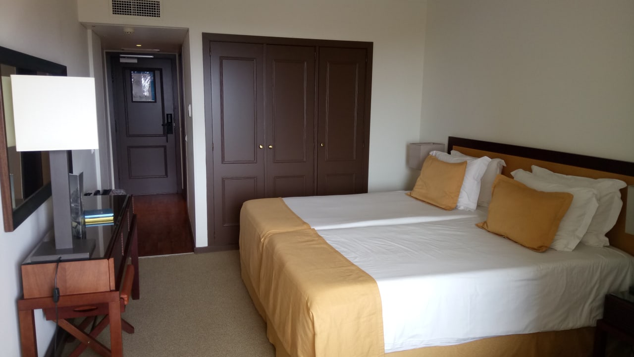 Zimmer PortoBay Falésia