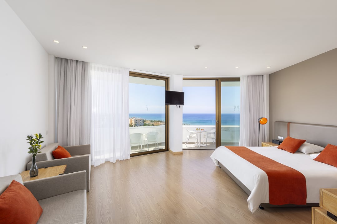 Zimmer Crystal Springs Beach Hotel