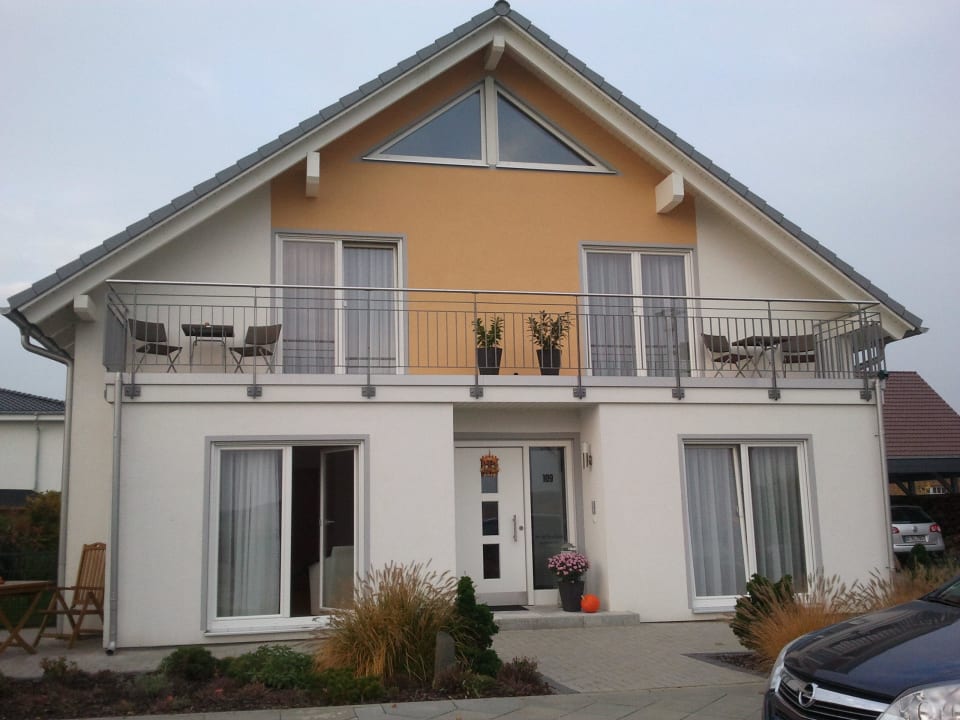 Die Pension von außen Haus Potsdam Berlin