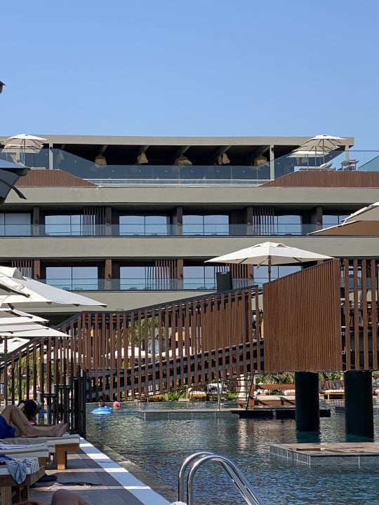 Pool Jacaranda Luxury Resort