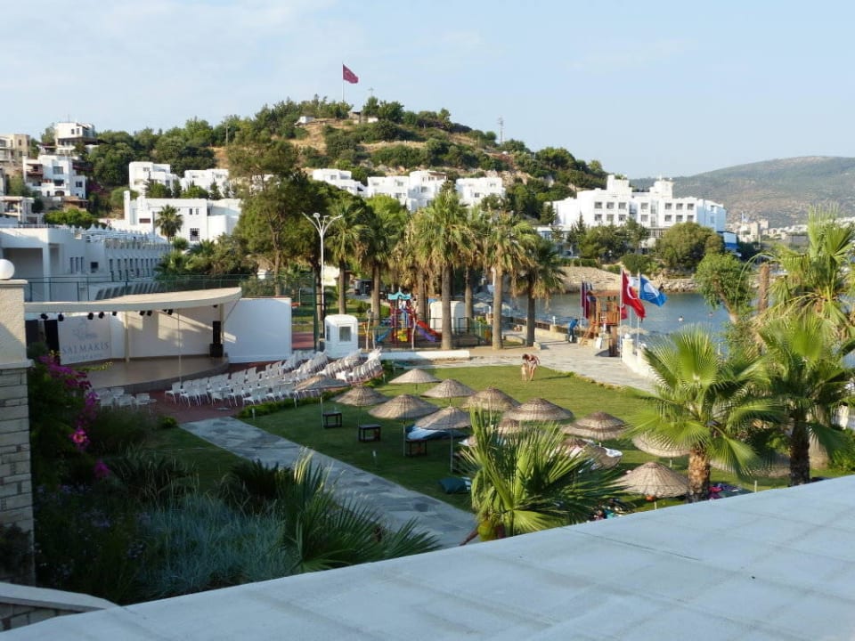 Blick zur Showbühne Salmakis Resort & Spa