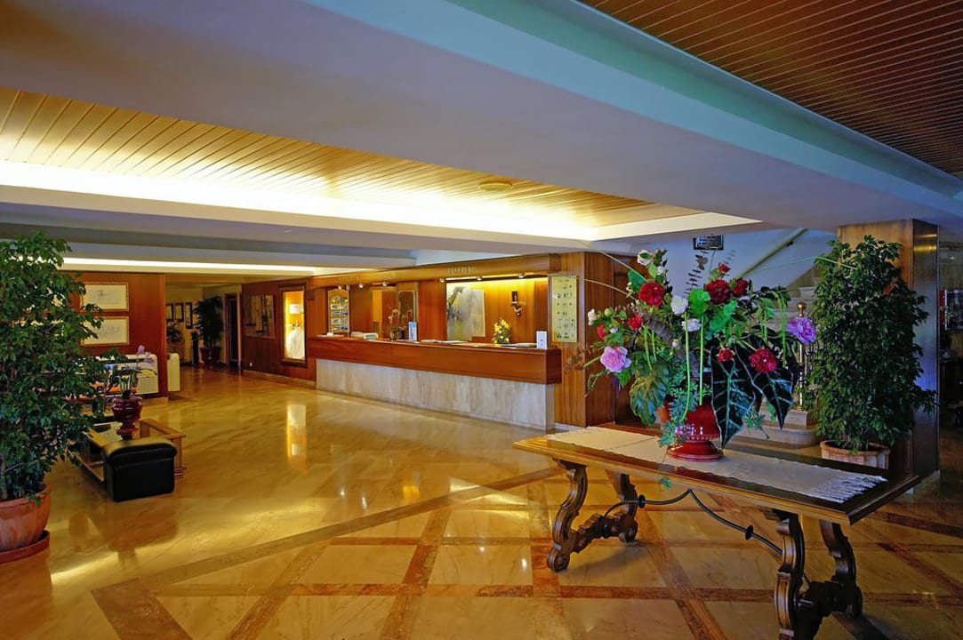 Empfangsbereich allsun Hotel Bahia del Este