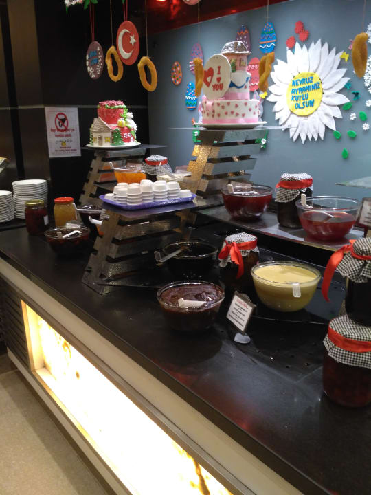 Gastro Limak Lara Deluxe Hotel & Resort