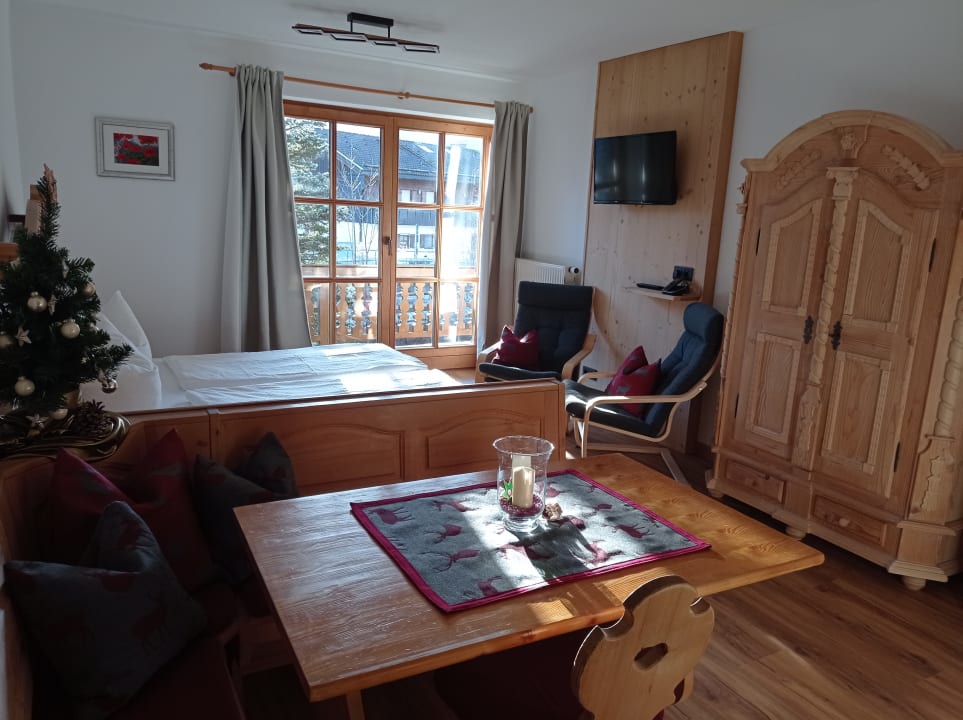 Zimmer Ferienwohnung Uschi - Gästehaus Becher