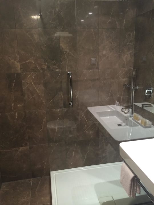 Dusche Radisson Blu Plaza Hotel Ljubljana