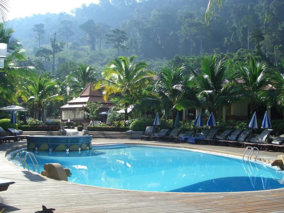 Pool Khao Lak Bayfront Resort