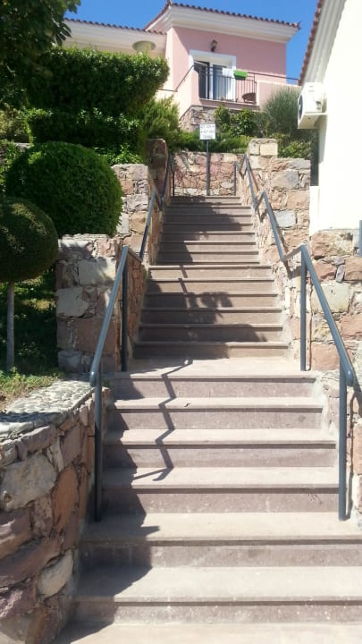 Stufen zu den Zimmern Hotel Sunrise Resort