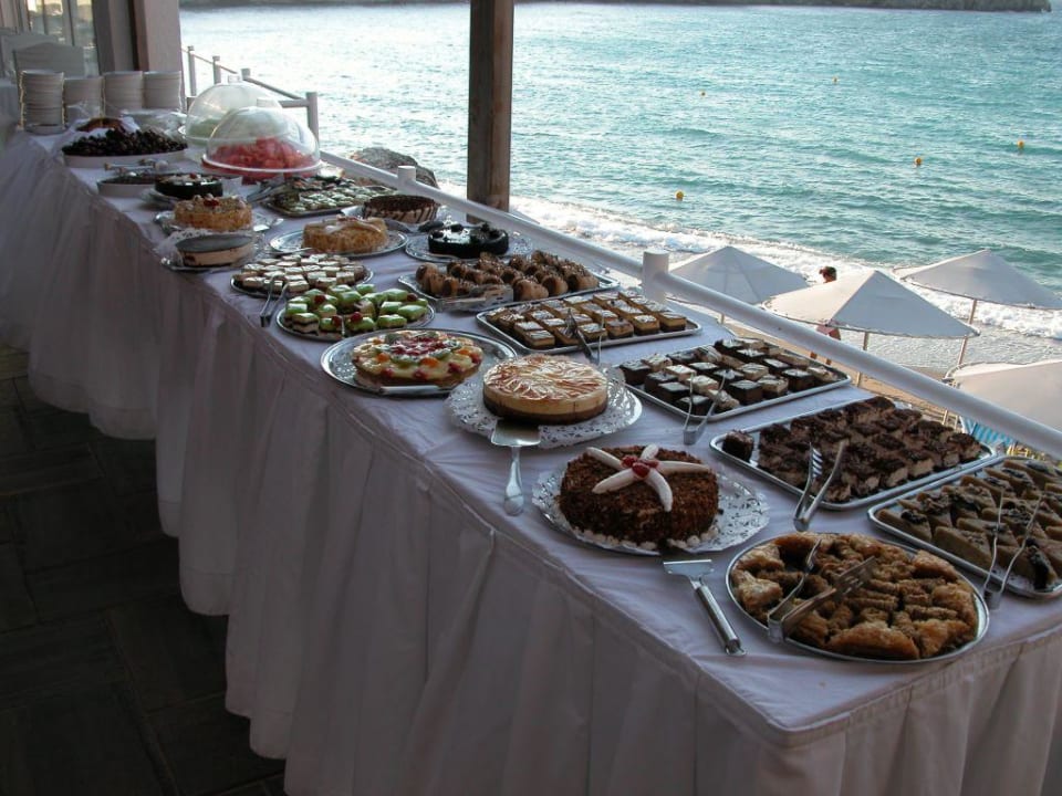 Lecker Hotel Istron Bay