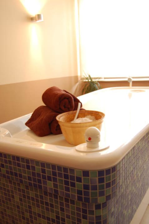 Spa Naßmassagetisch Enjoyhotel Greetsiel