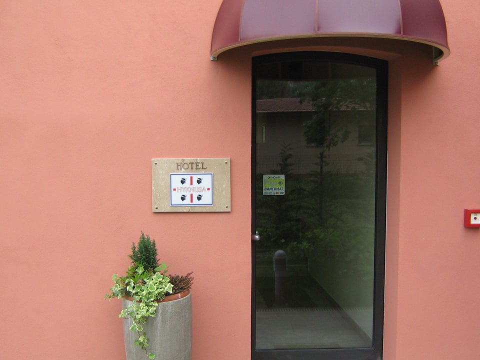 Ingresso Hotel La Vecchia Reggio