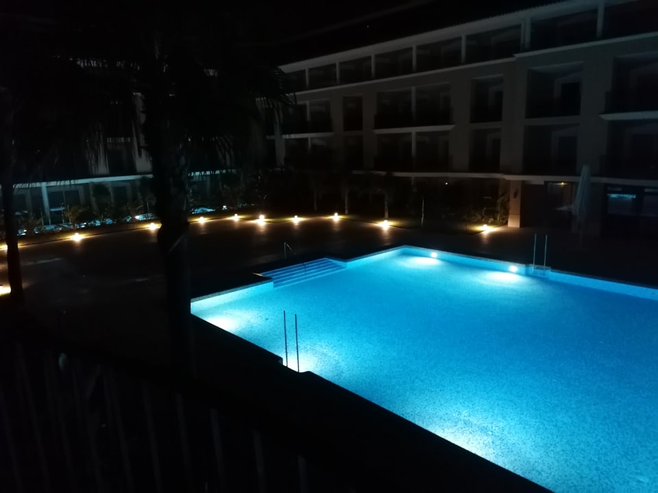 Pool Grupotel Playa de Palma Suites & Spa