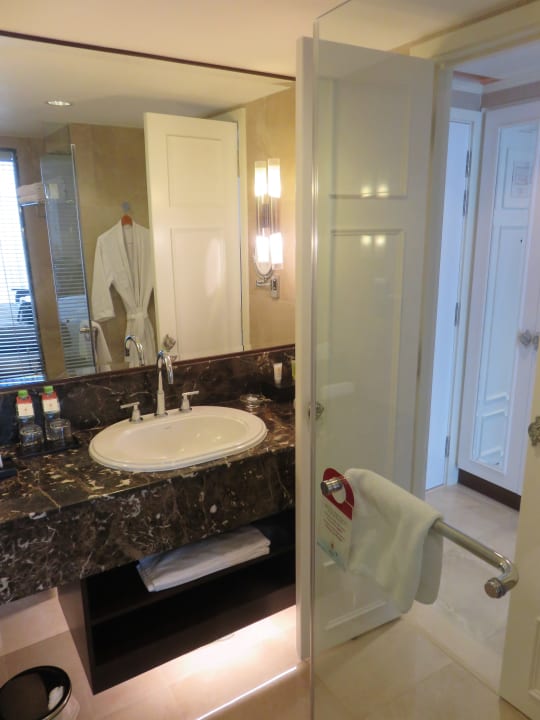 Zimmer Eastin Grand Hotel Saigo