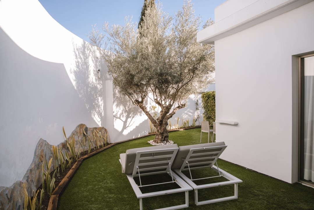 Gartenanlage Silvi Villas by TAM Resorts