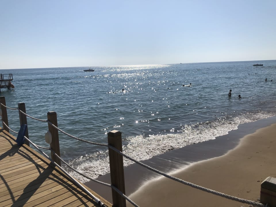 Strand Blue Waters Club