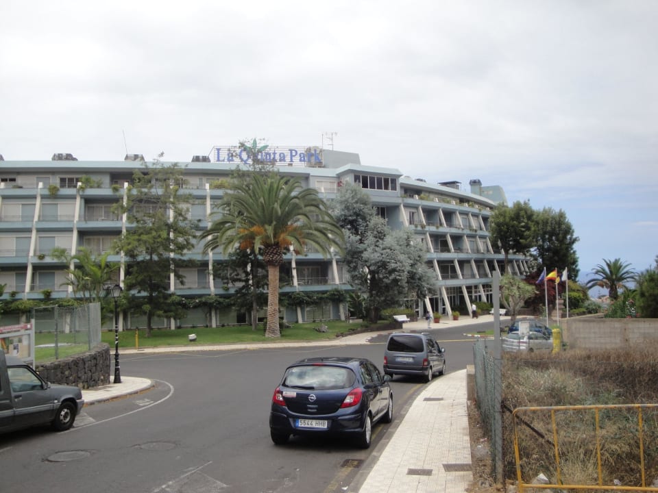 Von Außen Coral La Quinta Park Suites