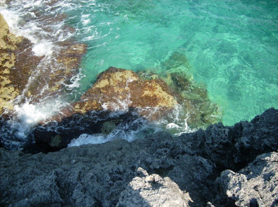 Der Abgrund Le Roccette Mare Beach Hotel & Restaurant