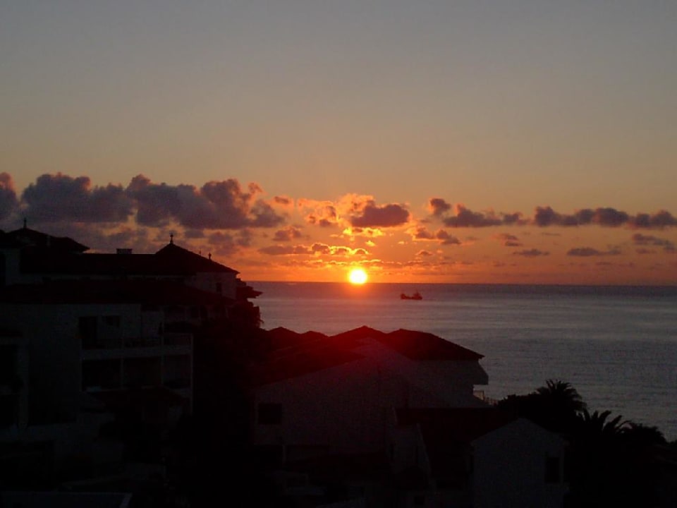 Blick aus unserem Zimmer / Sonnenaufgang Sentido Galosol