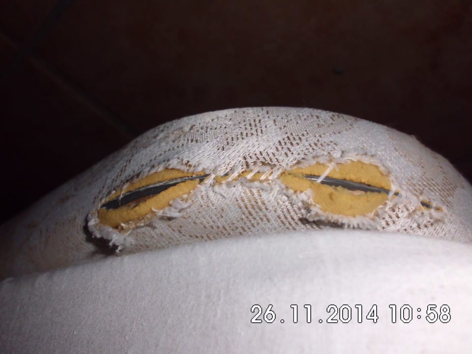 Die Matraze unter dem Bett SBH Club Paraiso Playa