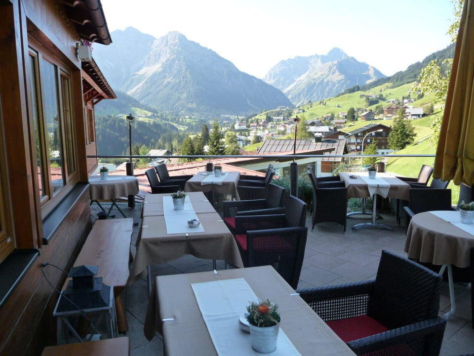 Außenterrasse Birkenhöhe Hotel Birkenhöhe