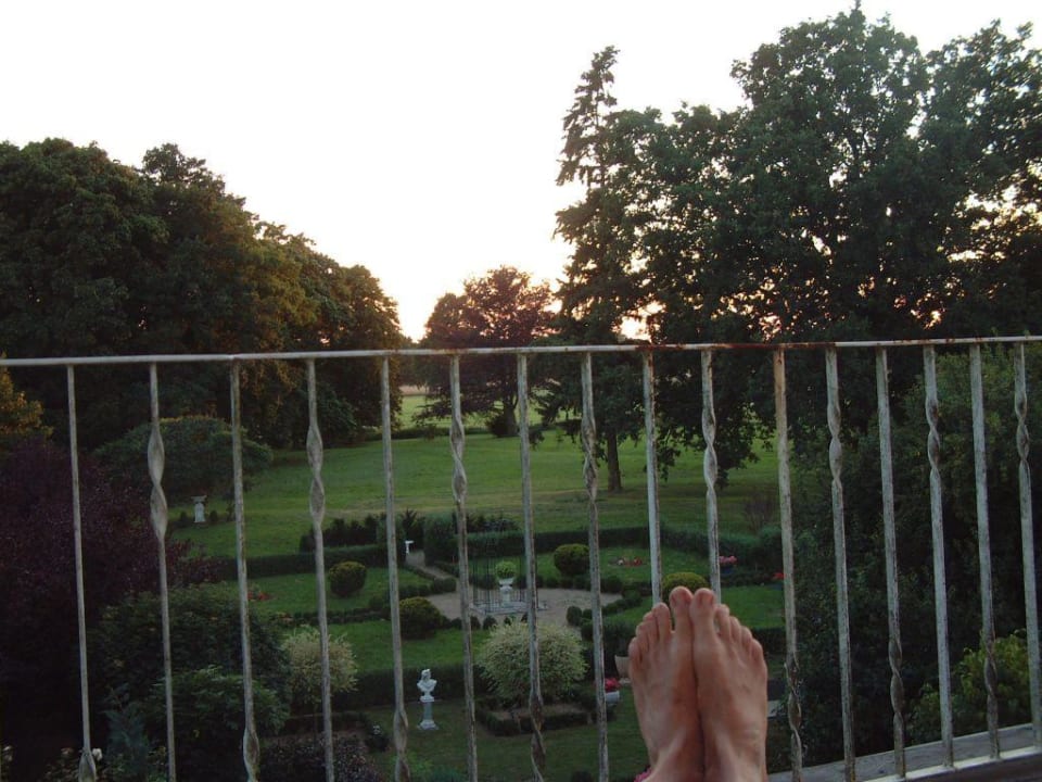 Blick vom Balkon in den Park Hotel Schloss Frauenmark