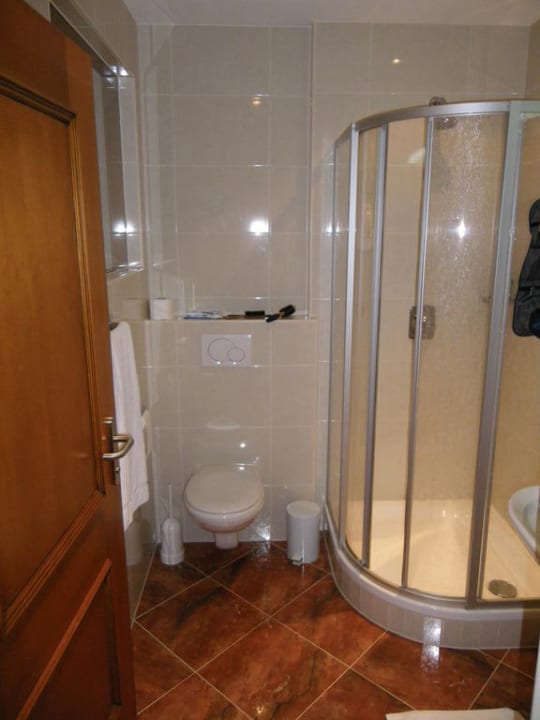 Bad mit WC und Dusche Gasthof Post