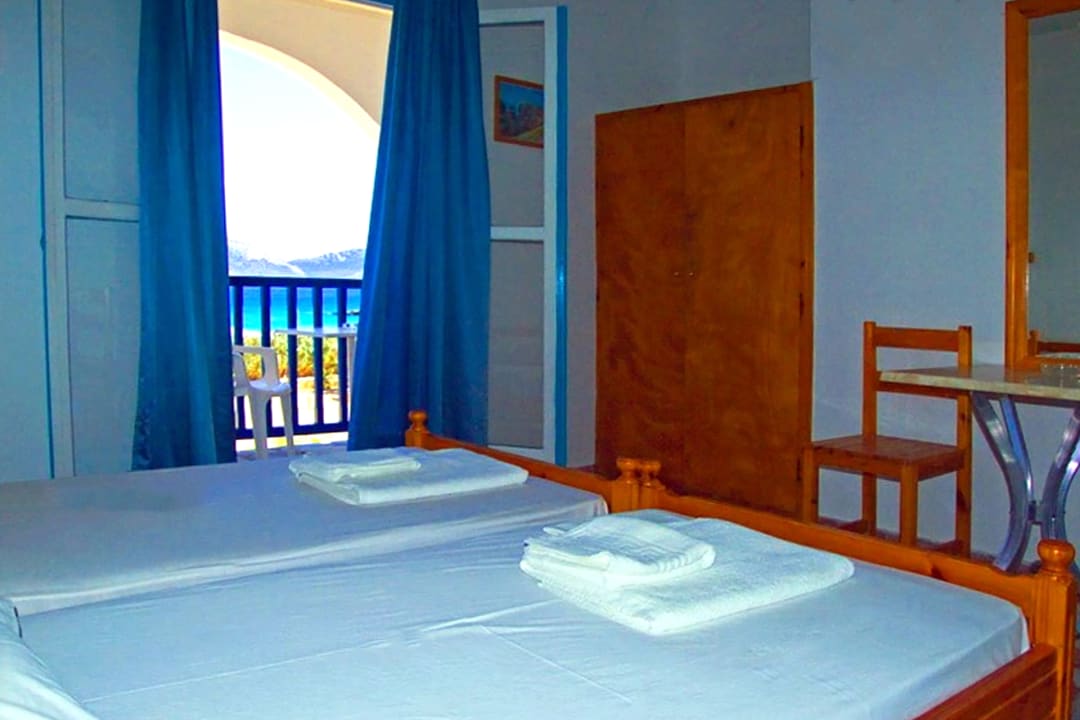 Zimmer Finikas Hotel
