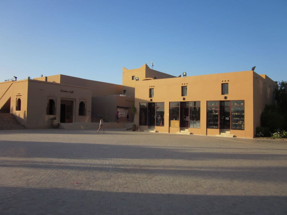 Place principale, boutiques Valeria Madina Club Resort