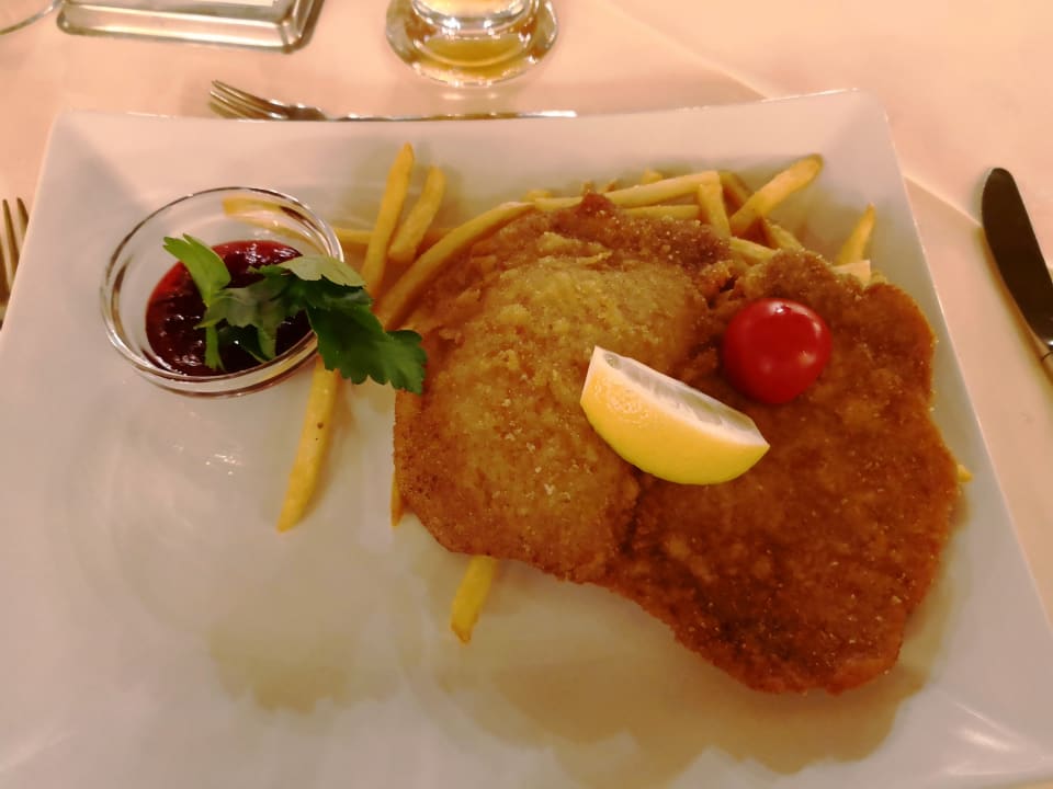 Gastro Hotel Almhof Lackner