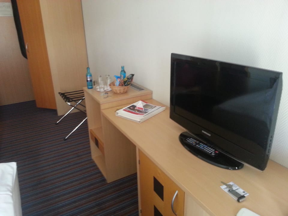 TV ACHAT Hotel Dresden Elbufer