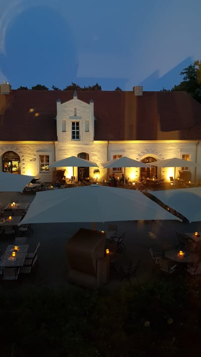 Außenansicht Wasserschloss Mellenthin