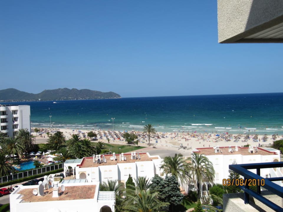 Blick von der Terrasse Hipotels Bahia Grande