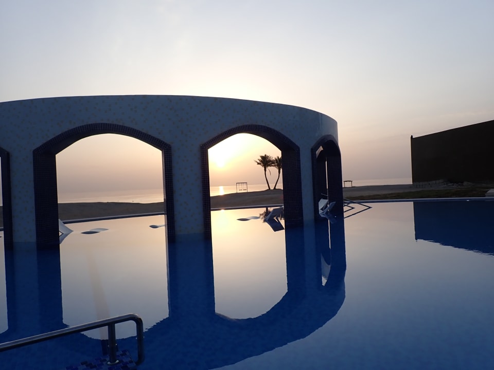 Pool Malikia Resort Abu Dabbab