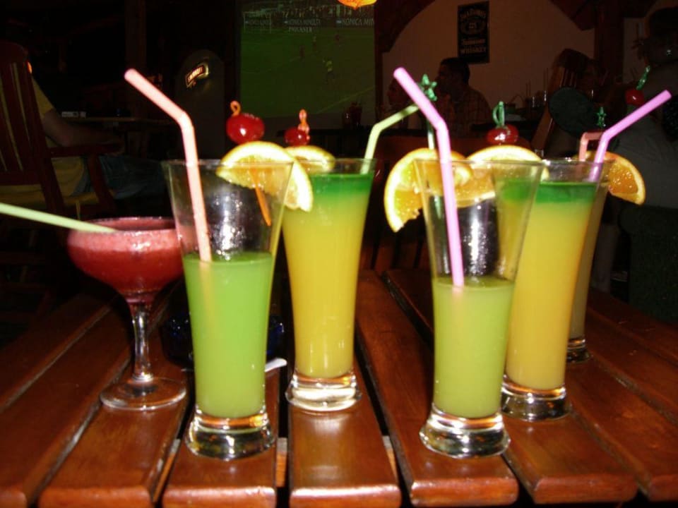 Happy Hour Hotel Mena Palace