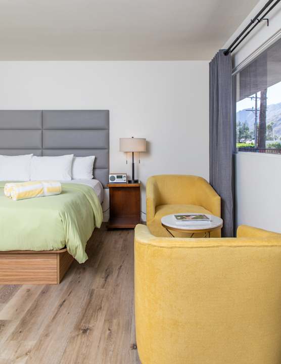 Zimmer The Skylark, a Palm Springs Hotel
