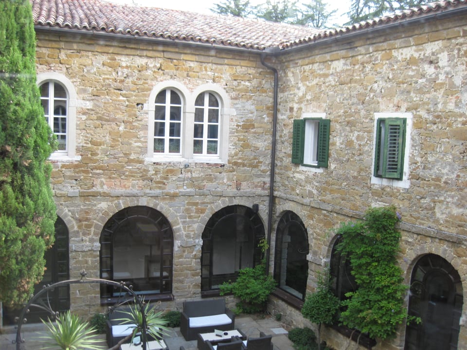 Innenhof Adria Ankaran Hotel &  Resort
