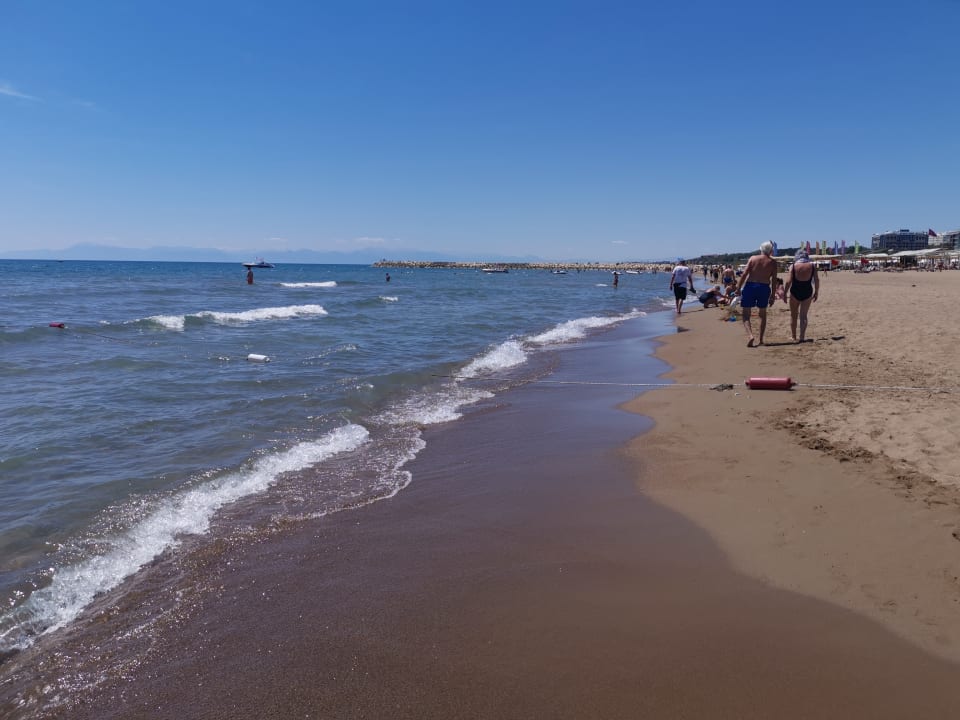 Strand Side Aquamarin Resort & Spa