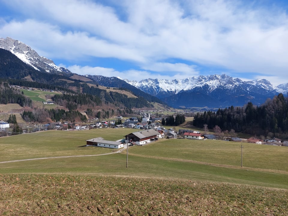Außenansicht Obergrundhof Familie Schwabl