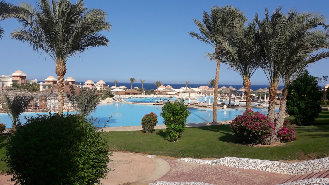 Großer Kinderpool Serenity Alpha Beach