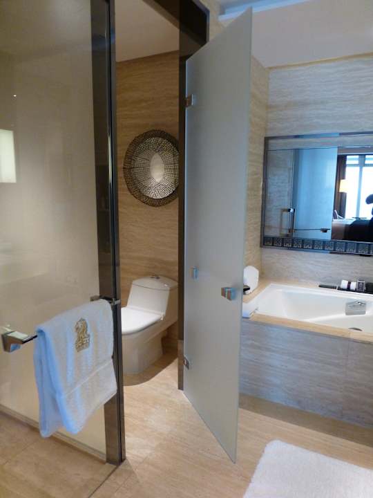 Badezimmer Club Harbour Island Room Nr. 11519   Hotel The Ritz-Carlton Hongkong