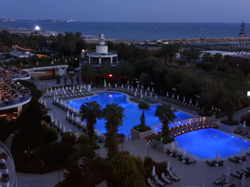 Ausblick Commodore Elite Suites & Spa - Adults only