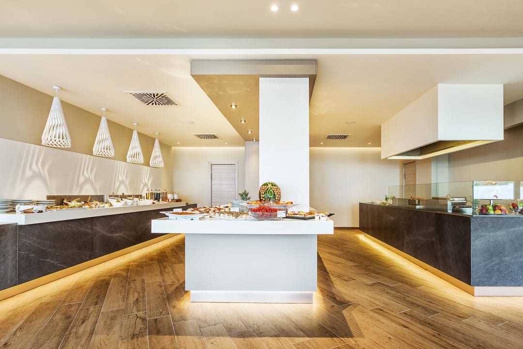 Restaurant Ammon Zeus Luxury Beach Hotel