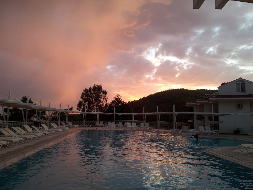 Mit Abenddämmerung Nicholas Park Hotel