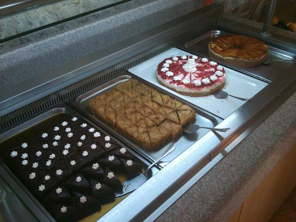 Buffet Pelekas Monastery (Im Umbau/Renovierung)