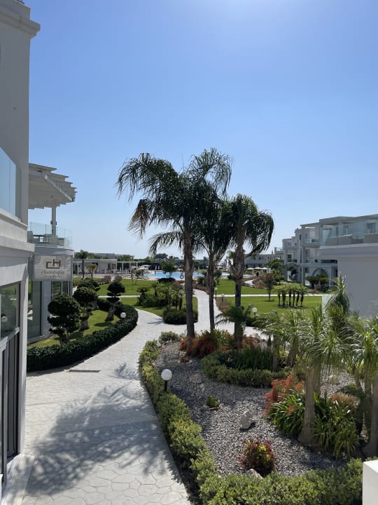 Außenansicht Asterias Beach Resort