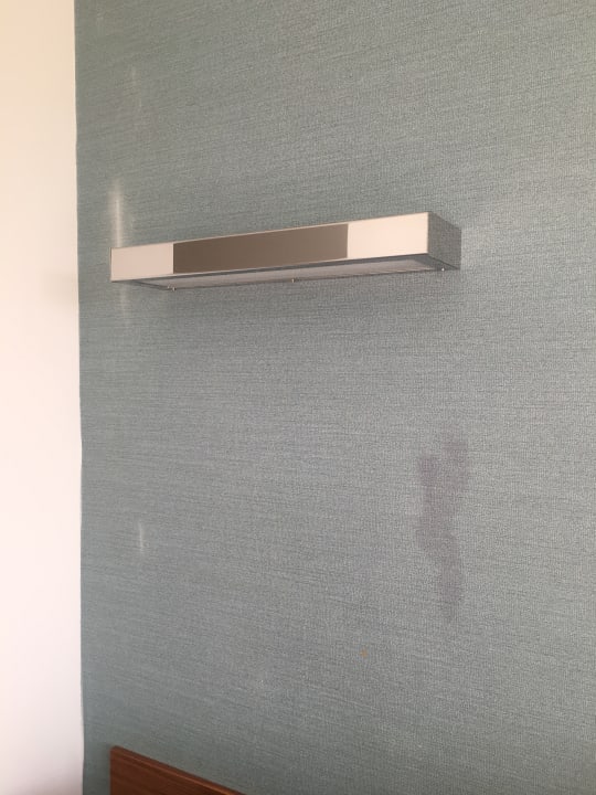 Zimmer Well Palace Side