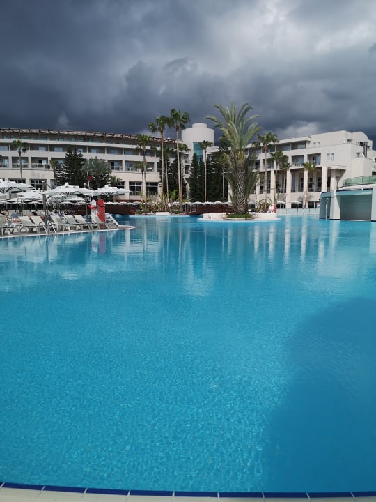 Pool Rixos Premium Tekirova