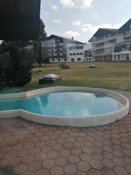 Pool Riederin Hotel & Chalets
