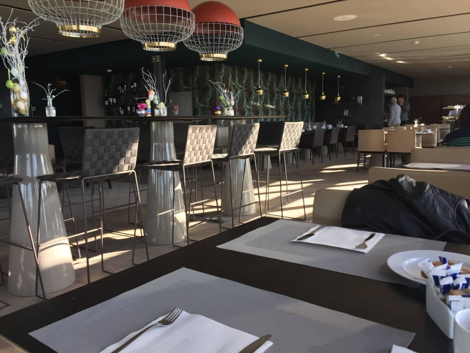 Restaurant_1 Occidental Faro