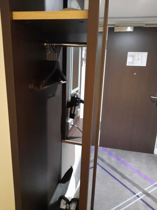 Zimmer Premier Inn Hamburg City Klostertor